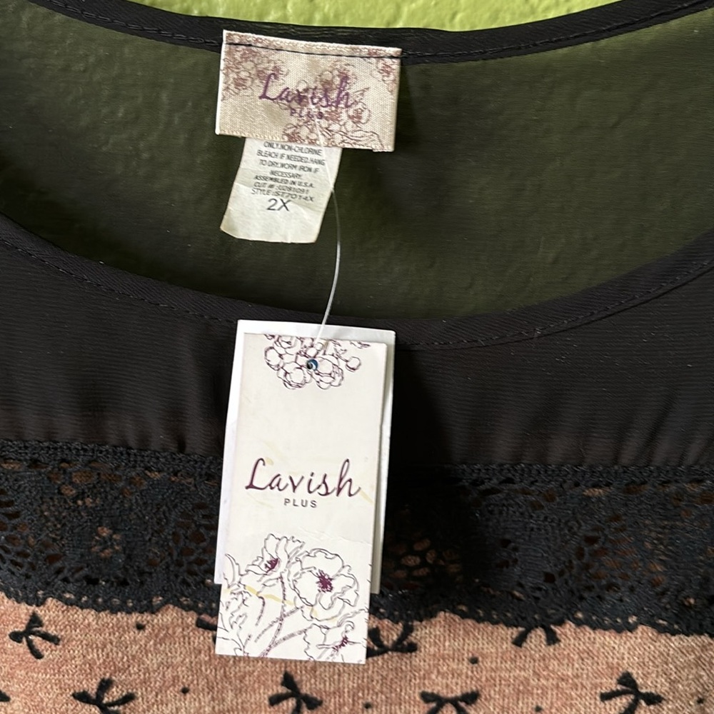 New with Tags - Picture 2 of 5
